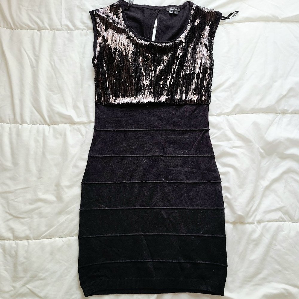 Black Sleeveless Sequin Bodycon Dress